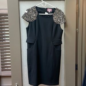 Fran Jane size 14 dress. Pockets on sides. Zips in back.